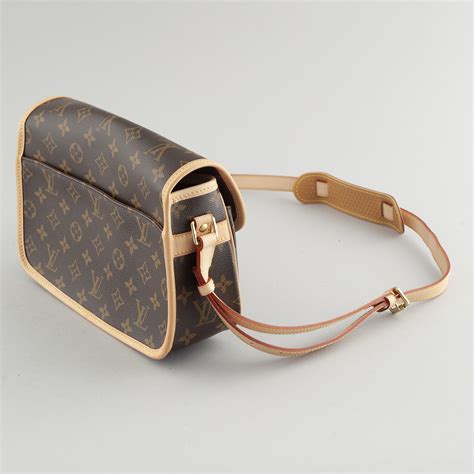 louis vuitton leather crossbody bag|louis vuitton crossbody with pouch.